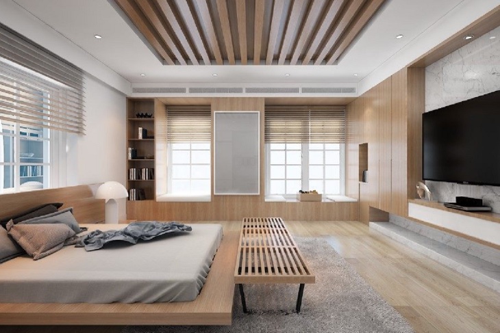 Cùng với hệ thống trần nhôm, thiết kế 2 cửa sổ tại phòng ngủ sẽ giúp không gian thoáng và mát hơn