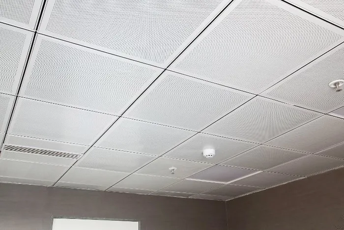 Trần nhôm kết hợp hệ thống thông khí và chống cháy