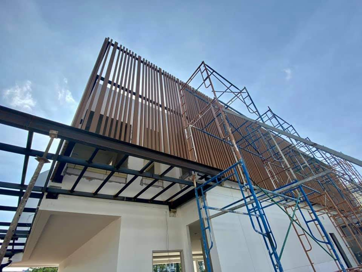 Kiểm tra lại chất lượng các thanh lam, vị trí nối trước khi bàn giao