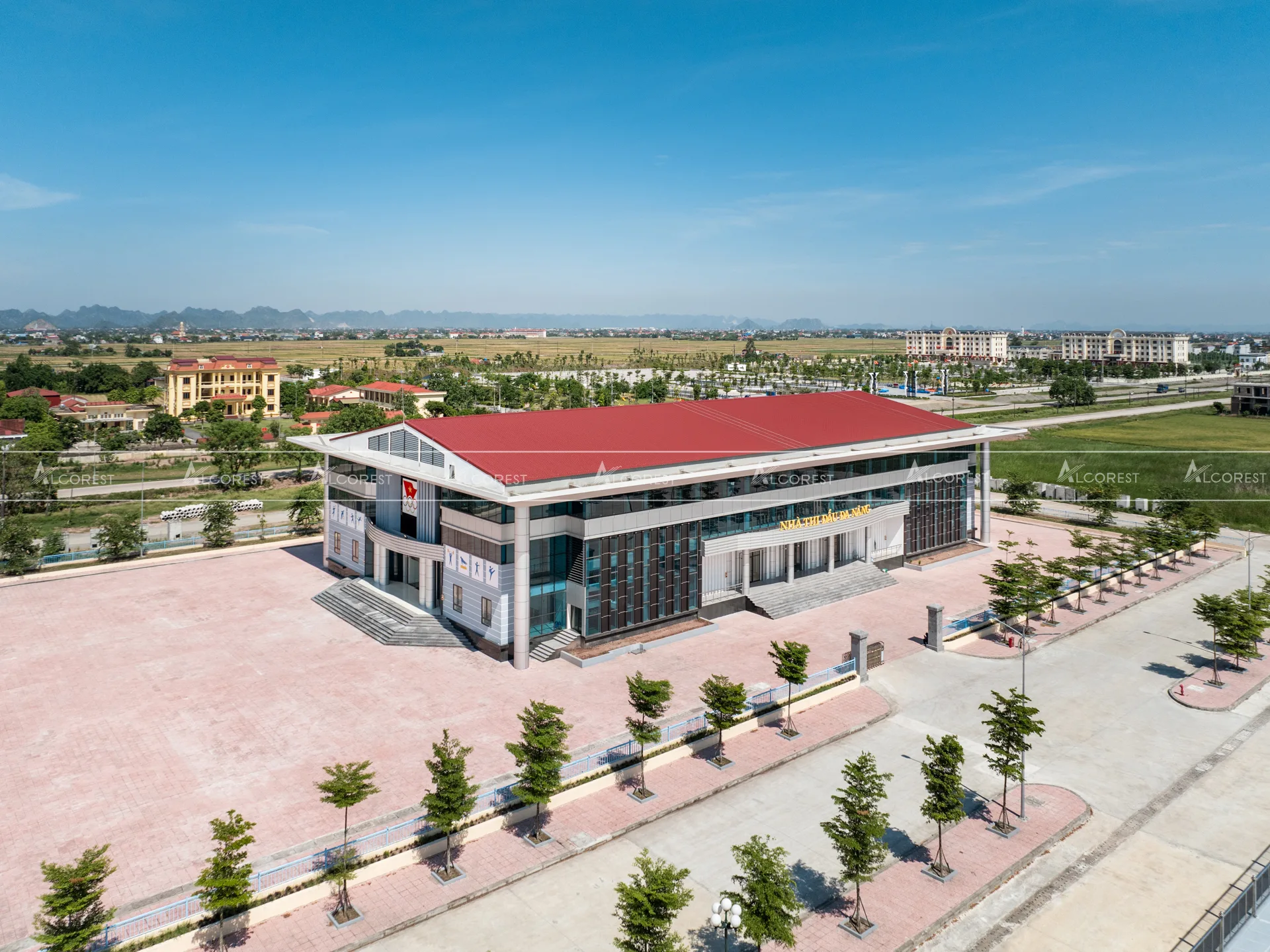 Công trình Nhà thi đấu Kim Sơn, Ninh Bình - một trong các công trình tiêu biểu sử dụng sản phẩm Alcorest.