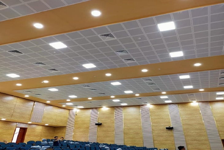 Ứng dụng của trần nhôm Clip-in trong nhà hát