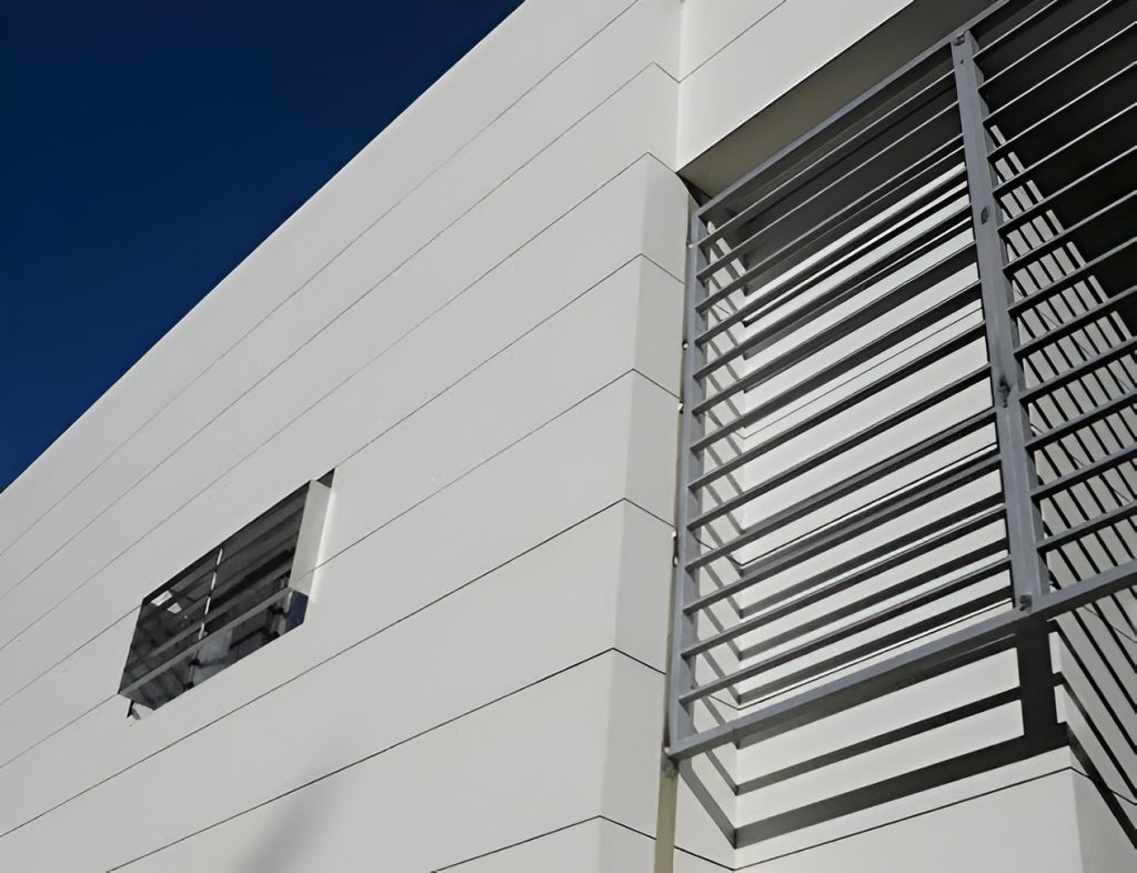 85R Sun Louvers