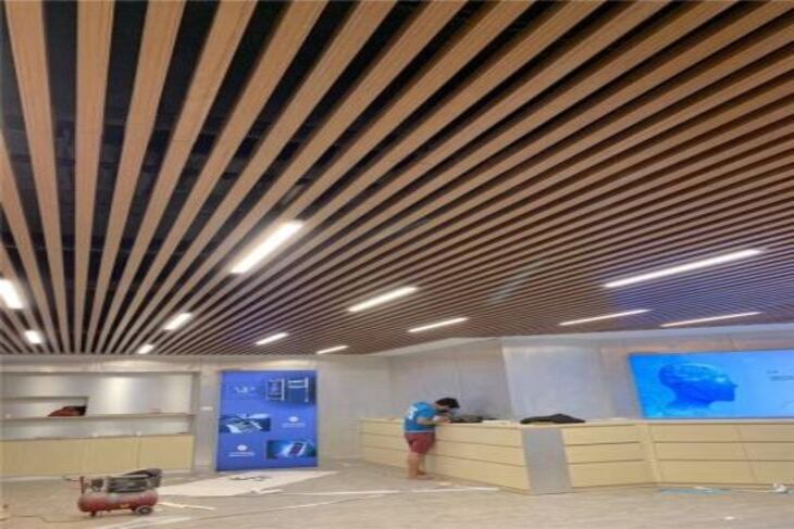 Trần nhôm U-Shaped được ứng dụng ở nhiều công trình khác nhau và thu hút mọi ánh nhìn