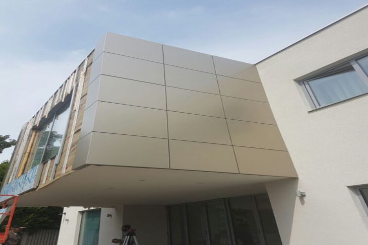 Tấm alu sử dụng làm tấm ốp tường ngoài trời mang đến thiết kế mới lạ và độc đáo