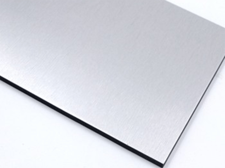Tấm ốp alu 4mm có thiết kế là hình chữ nhật với đa dạng kích thước như 1200x2400mm, 1500mmx3000mm