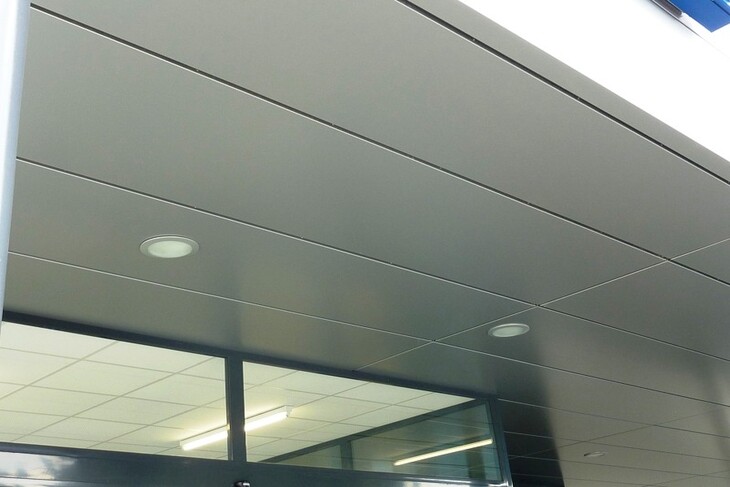 Cận cảnh tấm Aluminum dùng cho nội thất