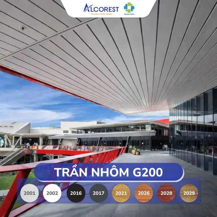 Hệ trần nhôm G200 dạng thanh kín bản rộng 200mm mang lại bề mặt phẳng, đồng đều