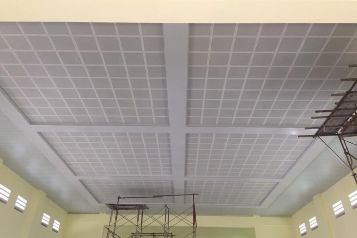 Trần nhôm Clip-in là một trong các loại trần nhôm được yêu thích nhờ có khả năng chống ồn tốt
