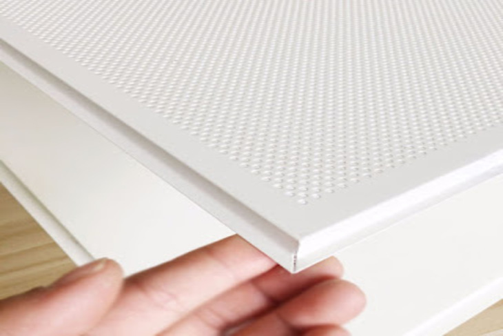 Trần nhôm lỗ kích thước 600x1200mm