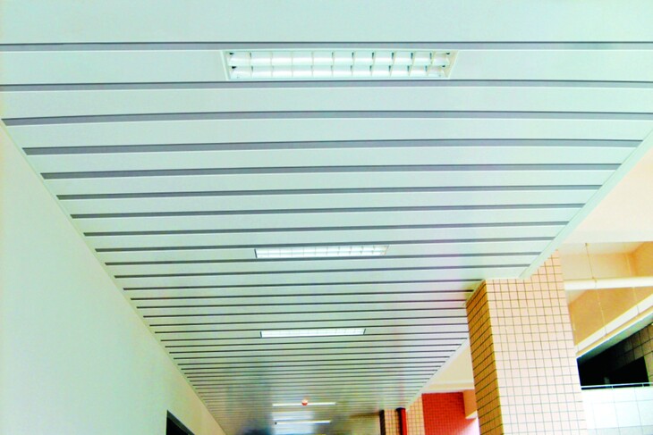 Trần nhôm G-shaped sau khi thi công xong