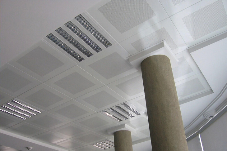 Trần nhôm 300×300 & 3 ứng dụng phổ biến
