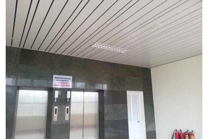 Trần nhôm sử sử dụng tại sảnh chờ tòa nhà chung cư