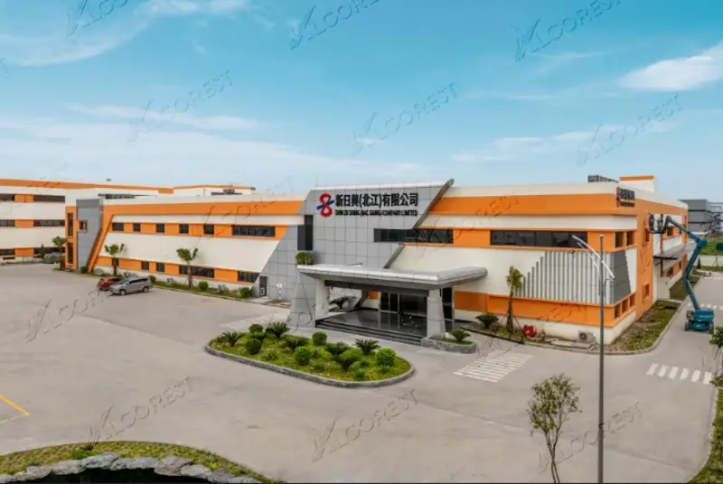 Nhà máy Shin Zu Shing Bắc Giang ứng dụng gần 2,000m² tấm ốp alu Alcorest một cách linh hoạt và đầy sáng tạo cho khu vực mặt tiền và sảnh trung tâm