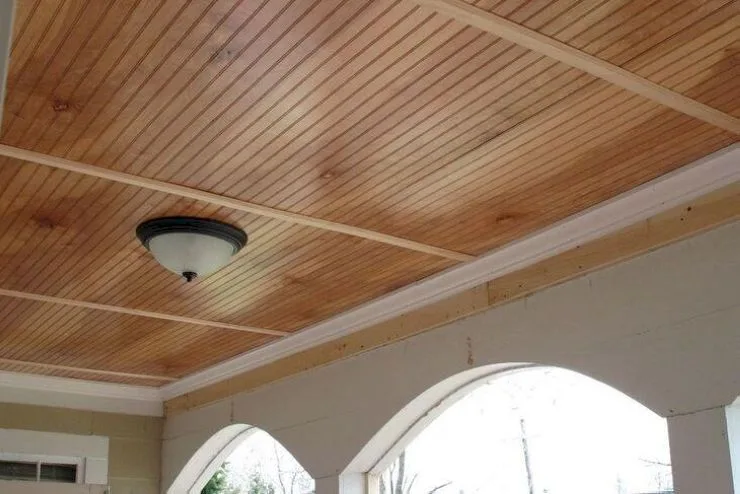 Trần nhôm vân gỗ đẹp sau khi hoàn thiện xong